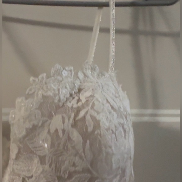 Joelle from Maggie Sottero NWT size 10 in wedding dress - Picture 7 of 12